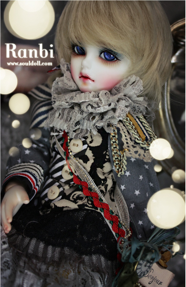 doll photo