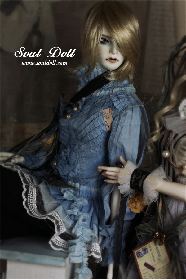 doll photo