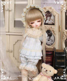 doll photo