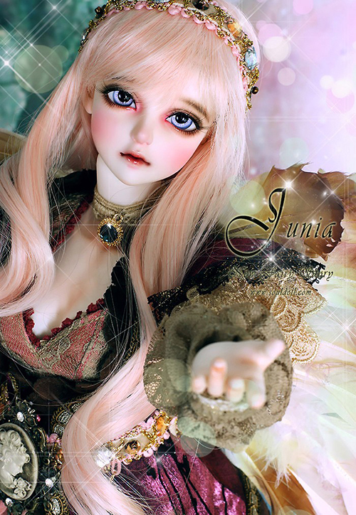 doll photo
