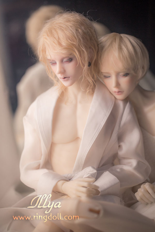 doll photo