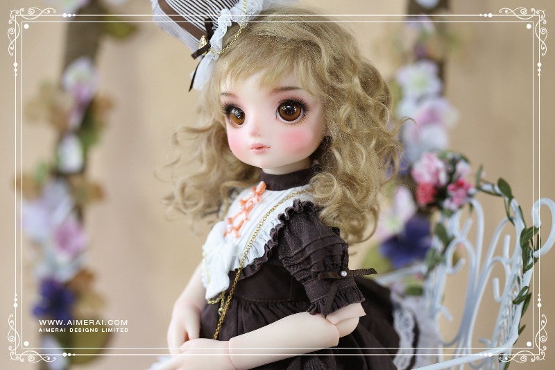doll photo
