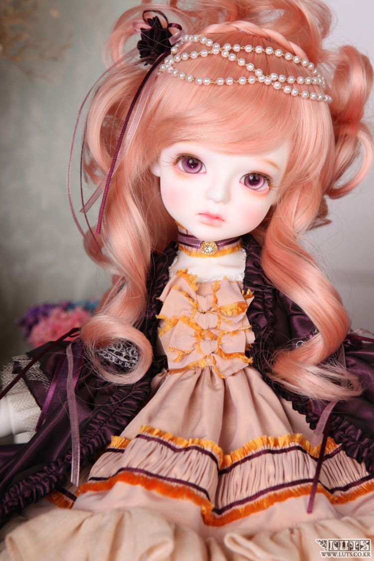 doll photo