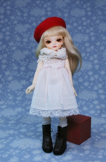 doll photo