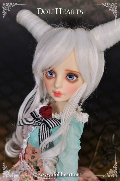 doll photo