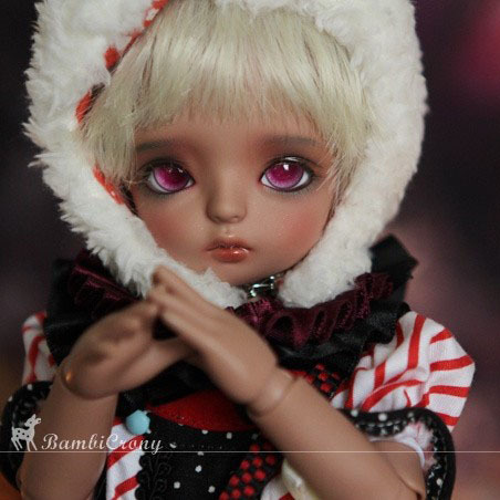 doll photo