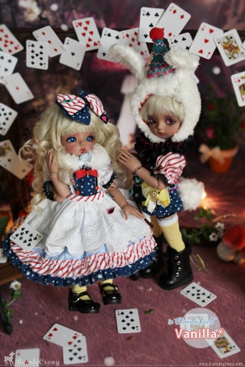 doll photo