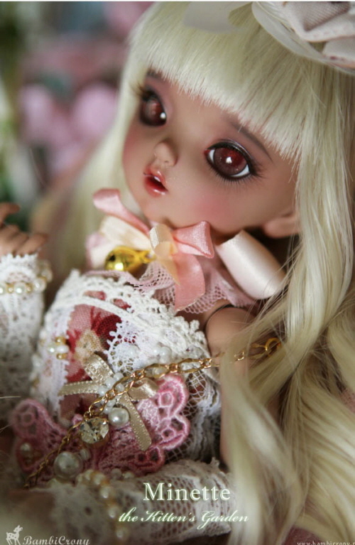doll photo