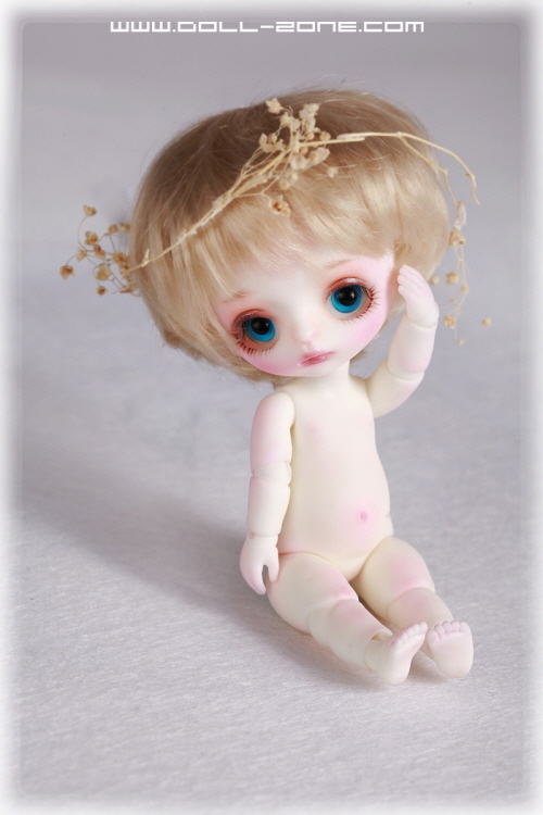 doll photo