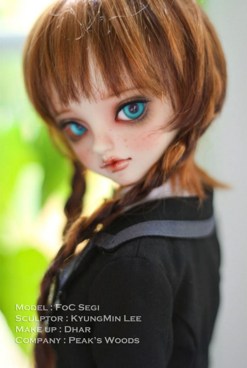 doll photo