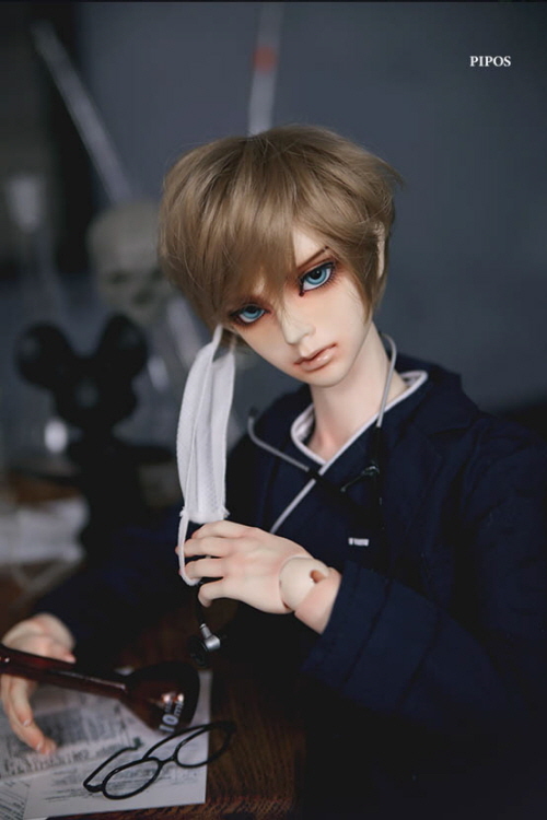 doll photo