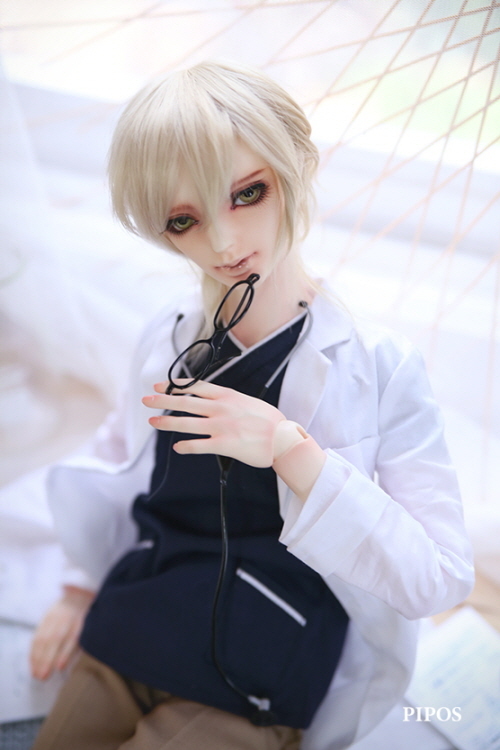 doll photo