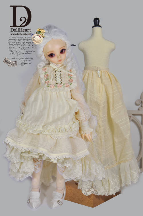 doll photo
