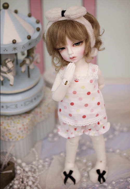 doll photo