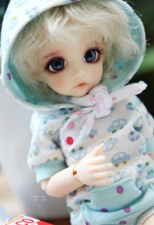 doll photo
