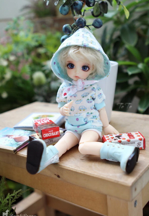 doll photo