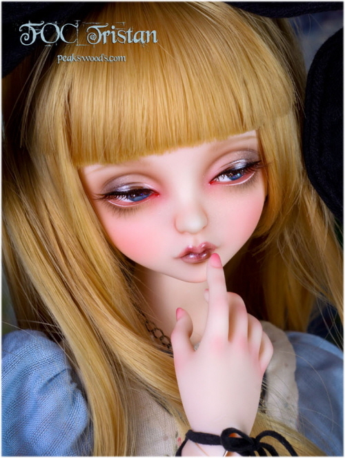 doll photo