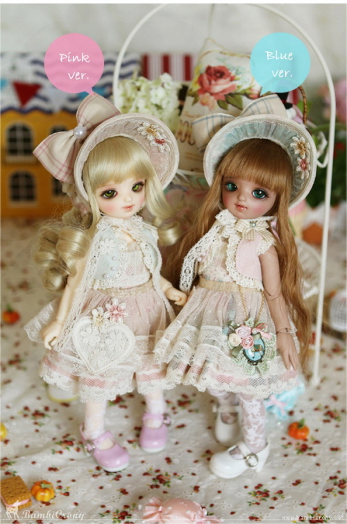 doll photo