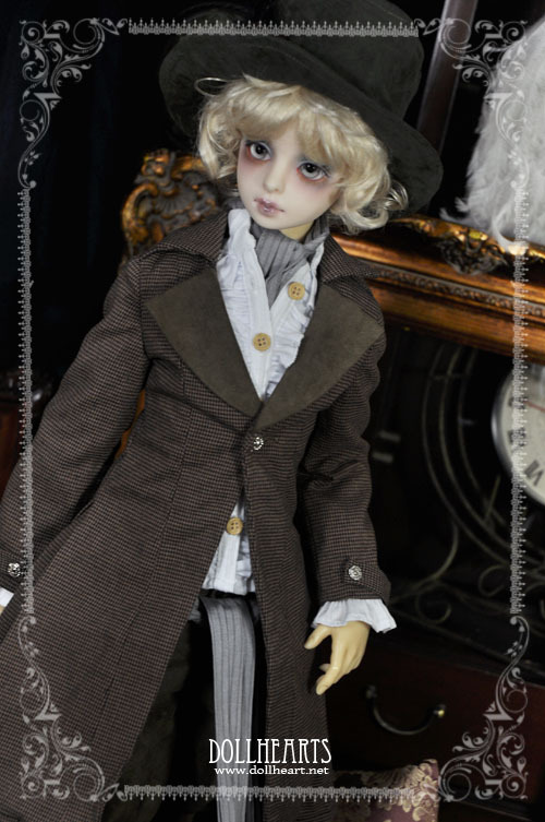 doll photo