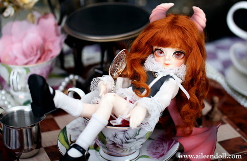 doll photo